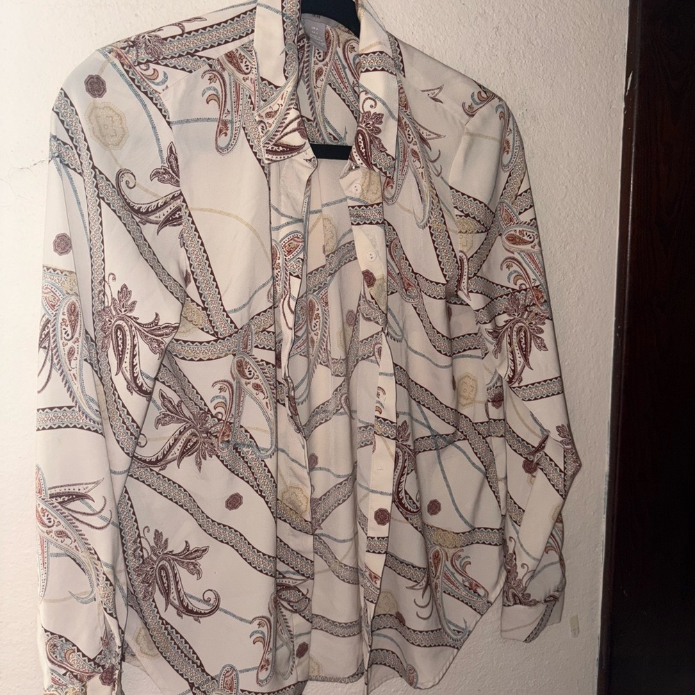 Women’s Paisley Print Blouse